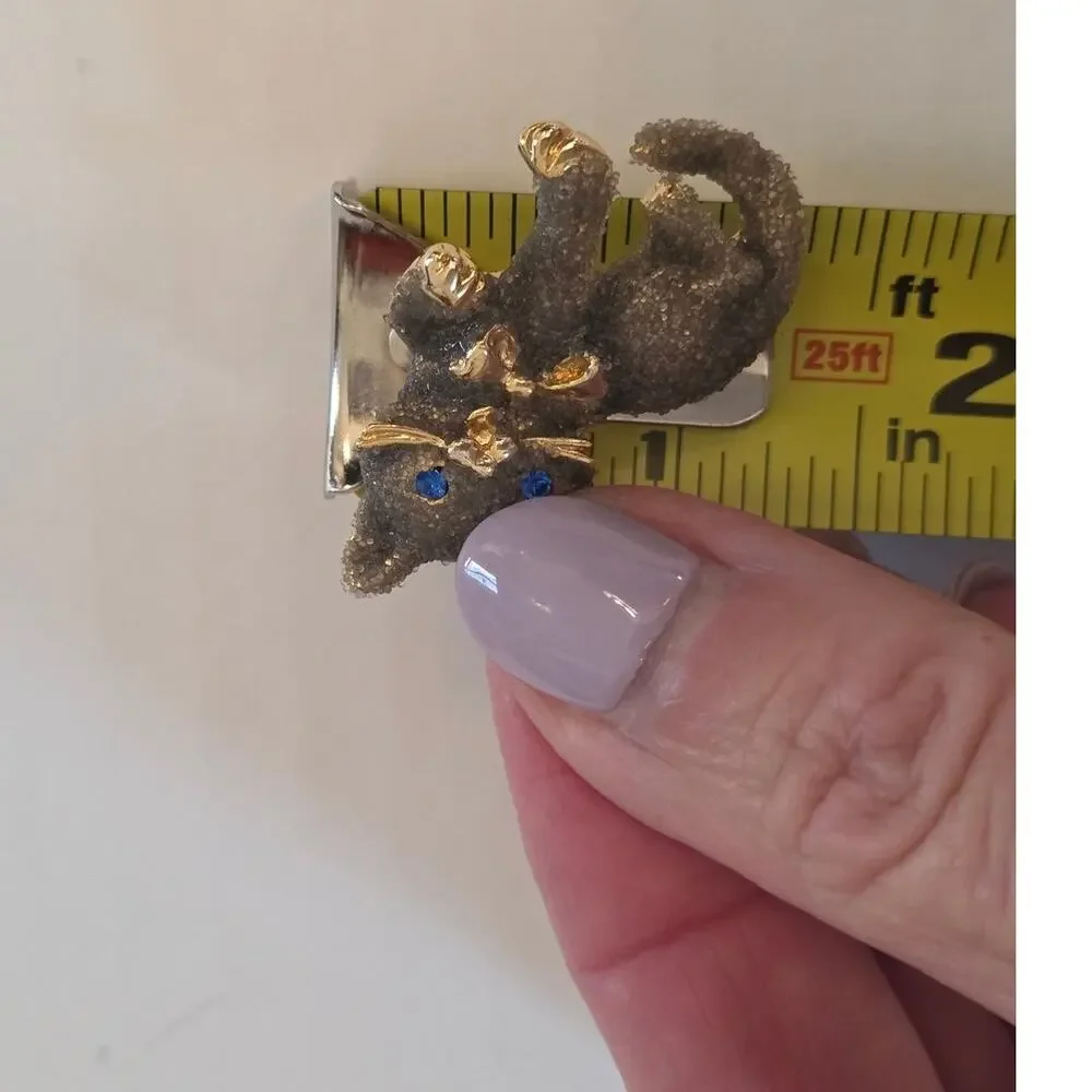 Kitty Cat with Blue Rhinestone Eyes Brooch Gold Tone Encrusted Playful Bow